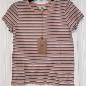 True craft shirt size medium